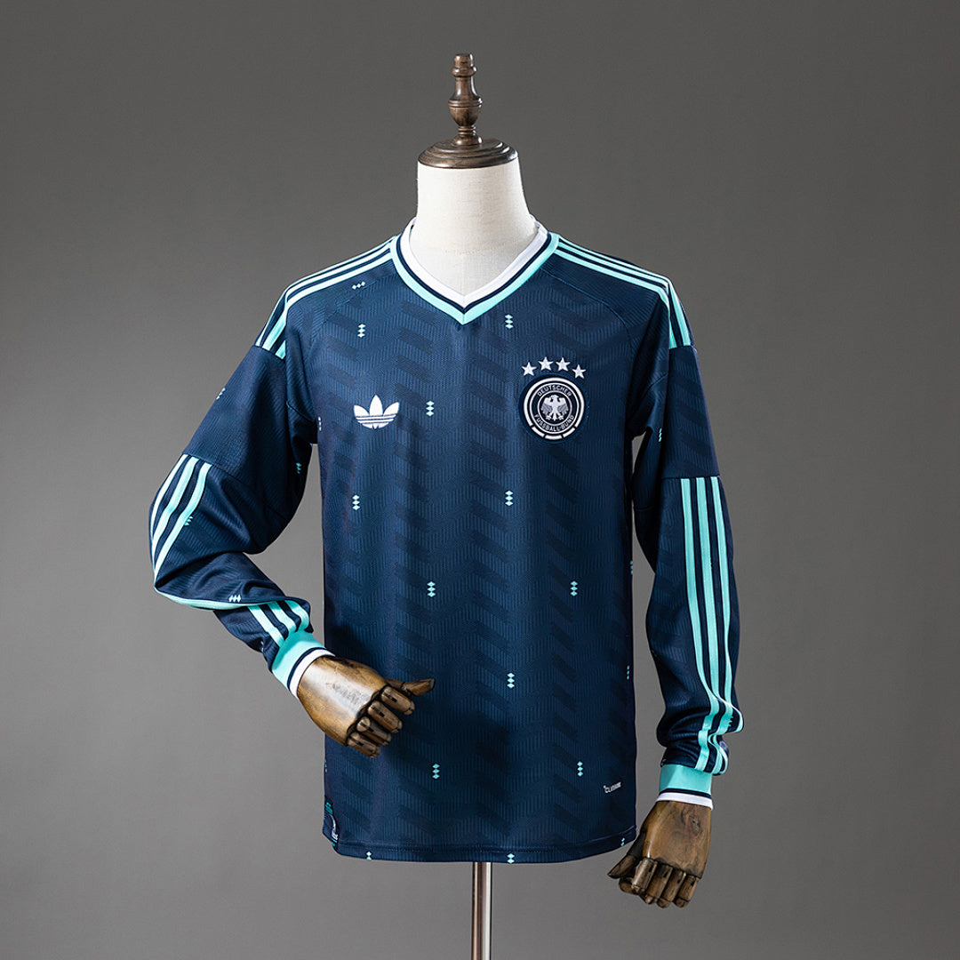 ALEMANIA MUNDIAL II 2026 HOMBRE (MANGA LARGA)