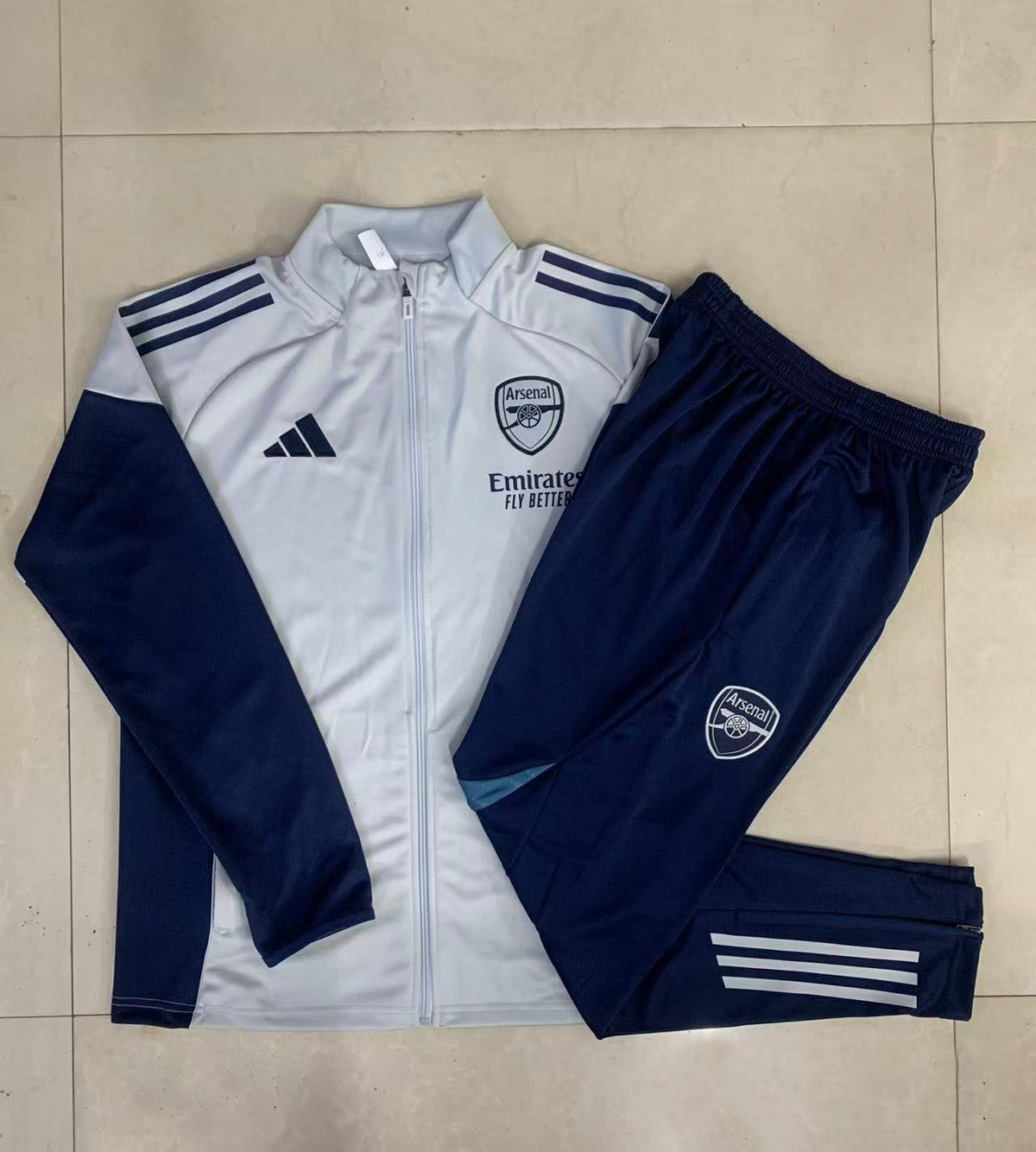 PANTALONES + SUDADERA ARSENAL XI 25/26