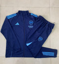 PANTALONES + SUDADERA ARSENAL VI 25/26
