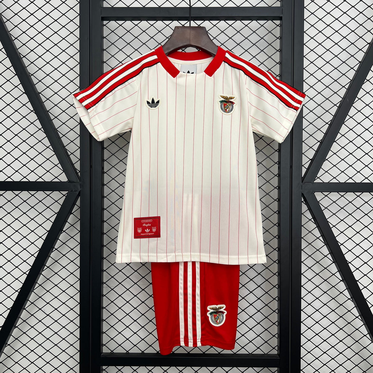 SPORTING LISBOA EDICIÓN ESPECIAL RETRO I 25/26 CONJUNTO INFANTIL