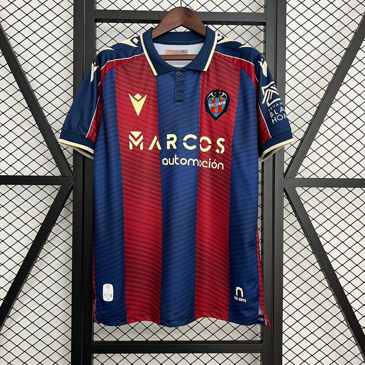 LEVANTE I 25/26 HOMBRE