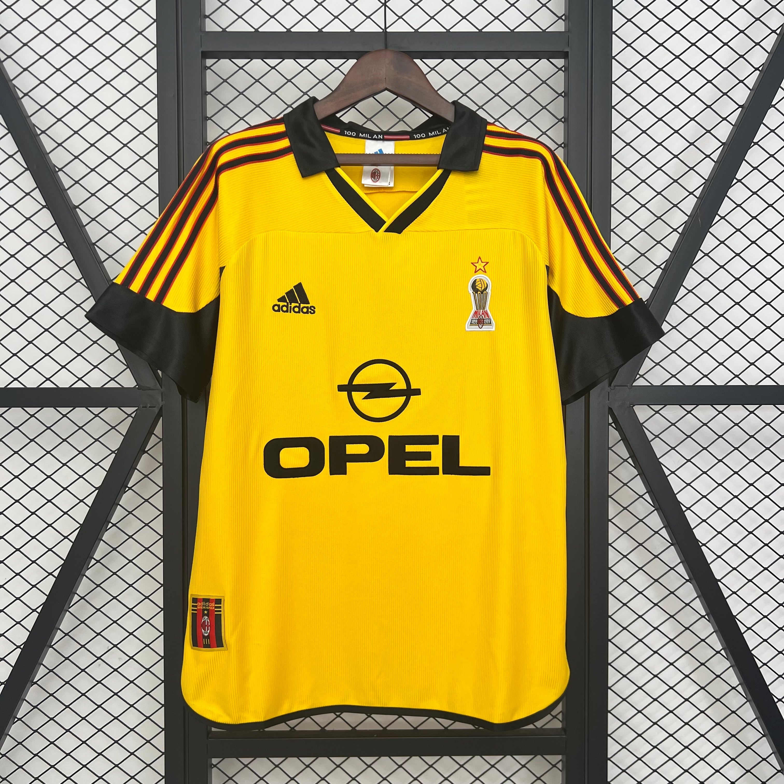 MILAN III 99/00 HOMBRE (RETRO)