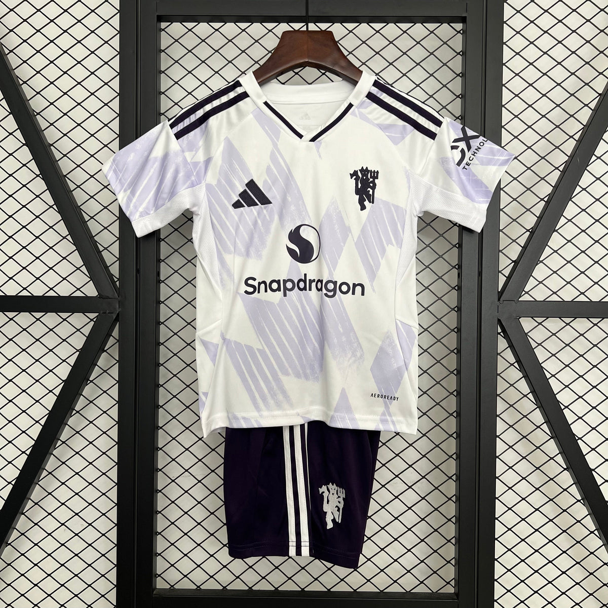 MANCHESTER UNITED II 25/26 CONJUNTO INFANTIL