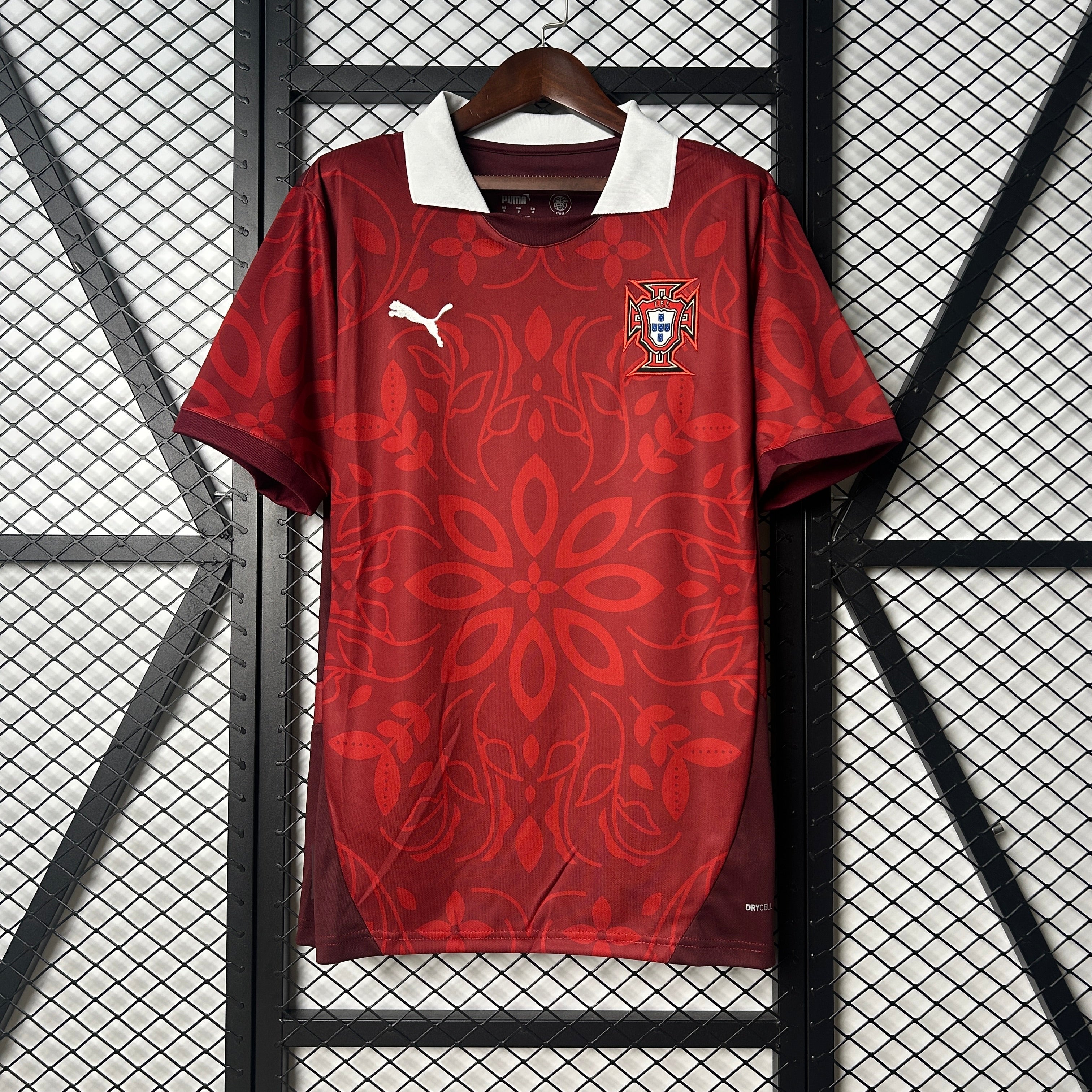 PORTUGAL ENTRENAMIENTO VI 25/26 HOMBRE