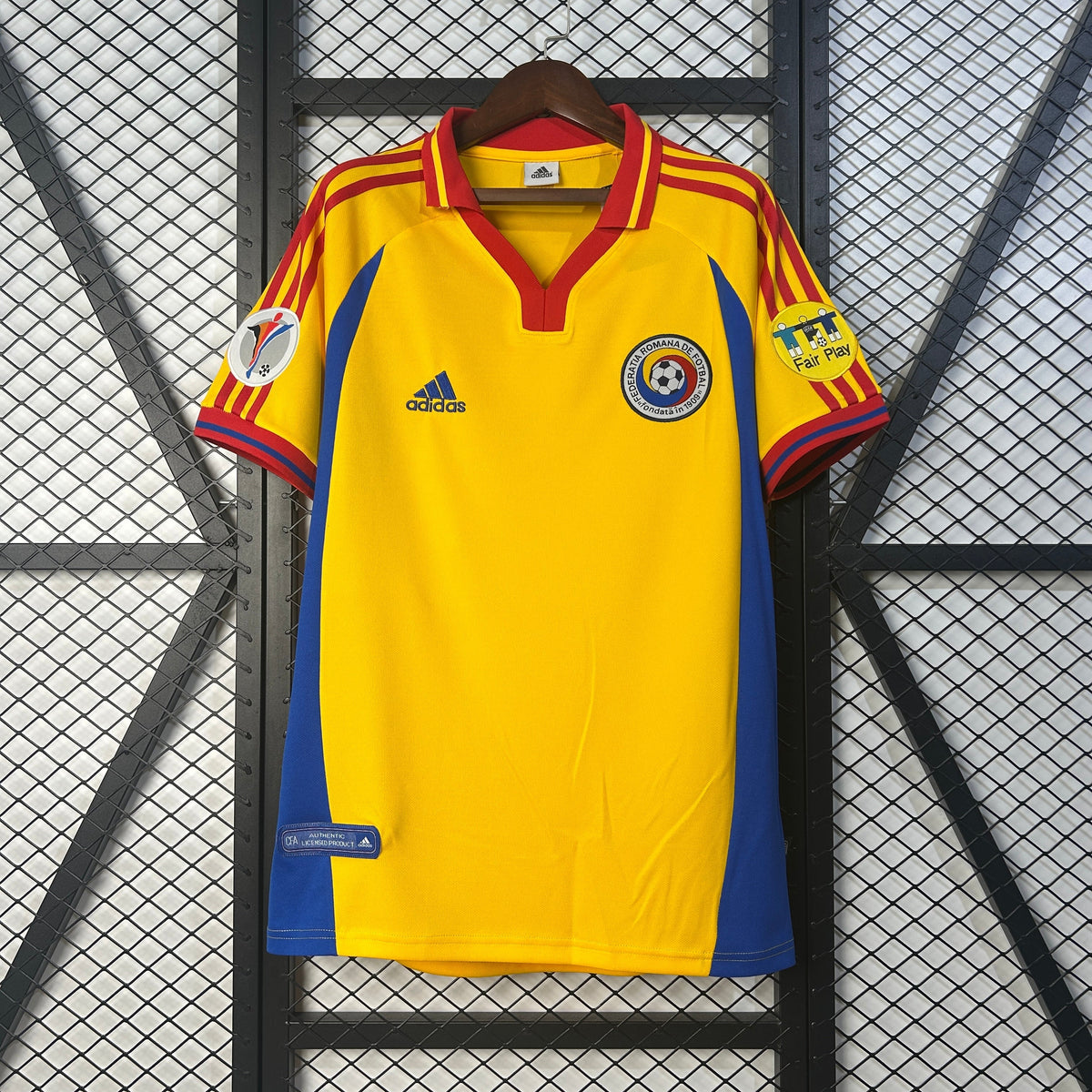 RUMANIA I 2000 HOMBRE (RETRO)