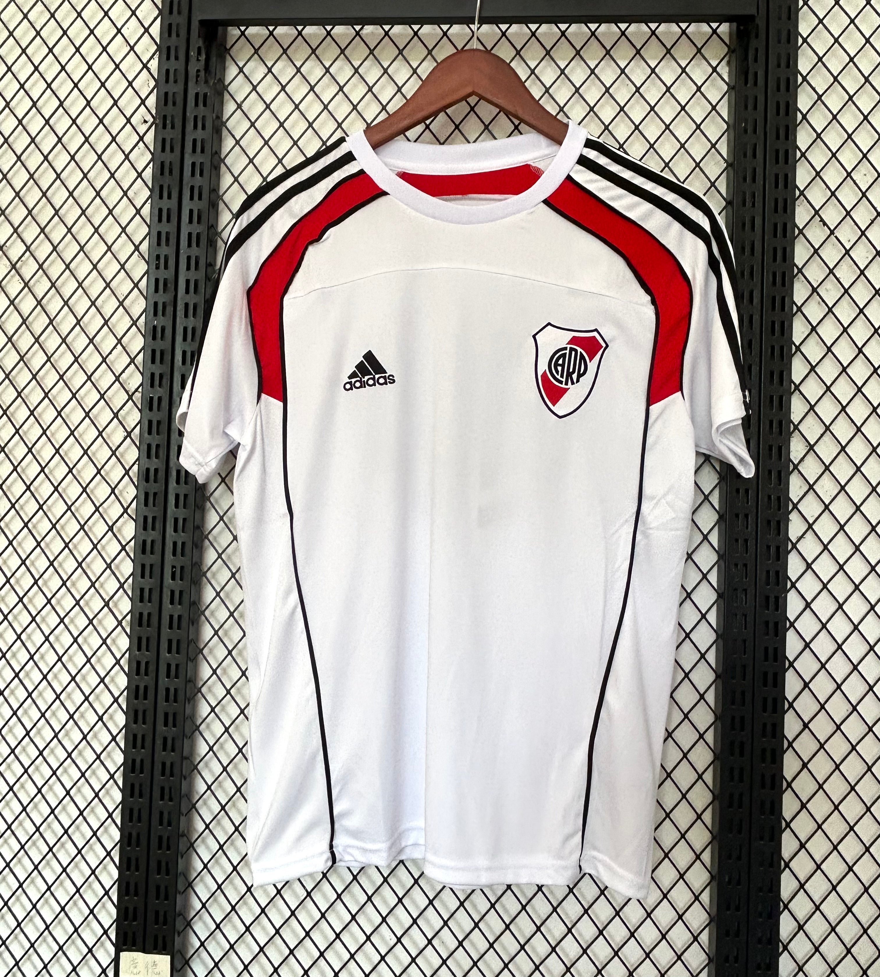 RIVER PLATE ENTRENAMIENTO I 25/26 HOMBRE